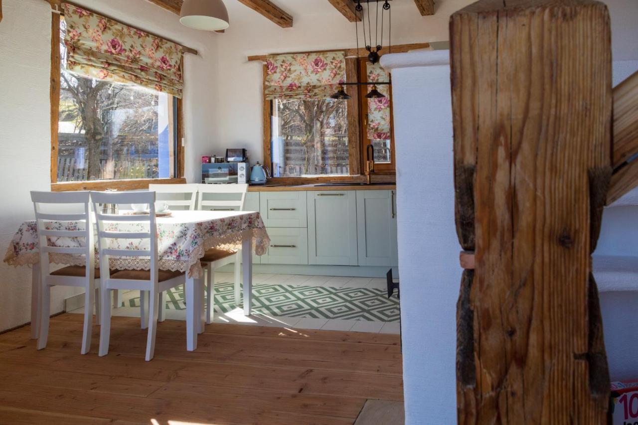 Casele Cu Stuf B&B Haus Ulrike Salicea Екстер'єр фото